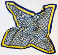 Petal Clover Scarf